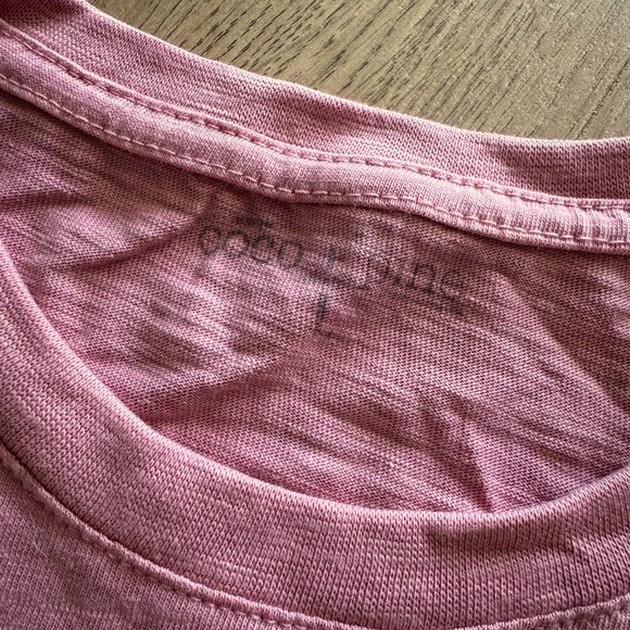 Graphic Tee size L - Picture 2 of 3